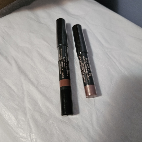 Nudestix lip in Boho, Nudestix eyeshadow in Nudity - Picture 2 of 2